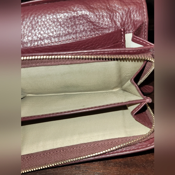 Mulberry burgundy French wallet - Picture 4 of 11